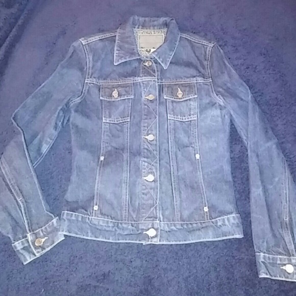 ⛔SOLD⛔Vintage Denim Jacket - Picture 6 of 8